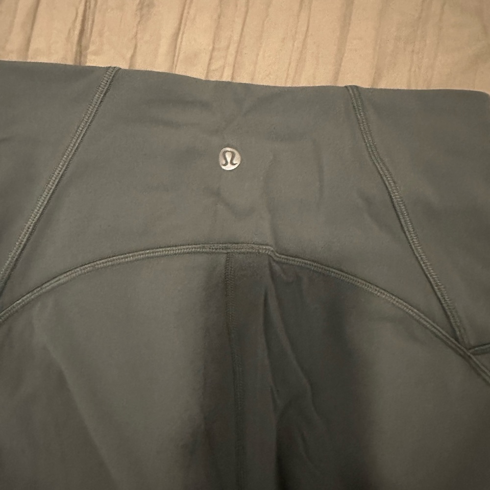 gray lululemon leggings 25” mesh back panel - Picture 3 of 4